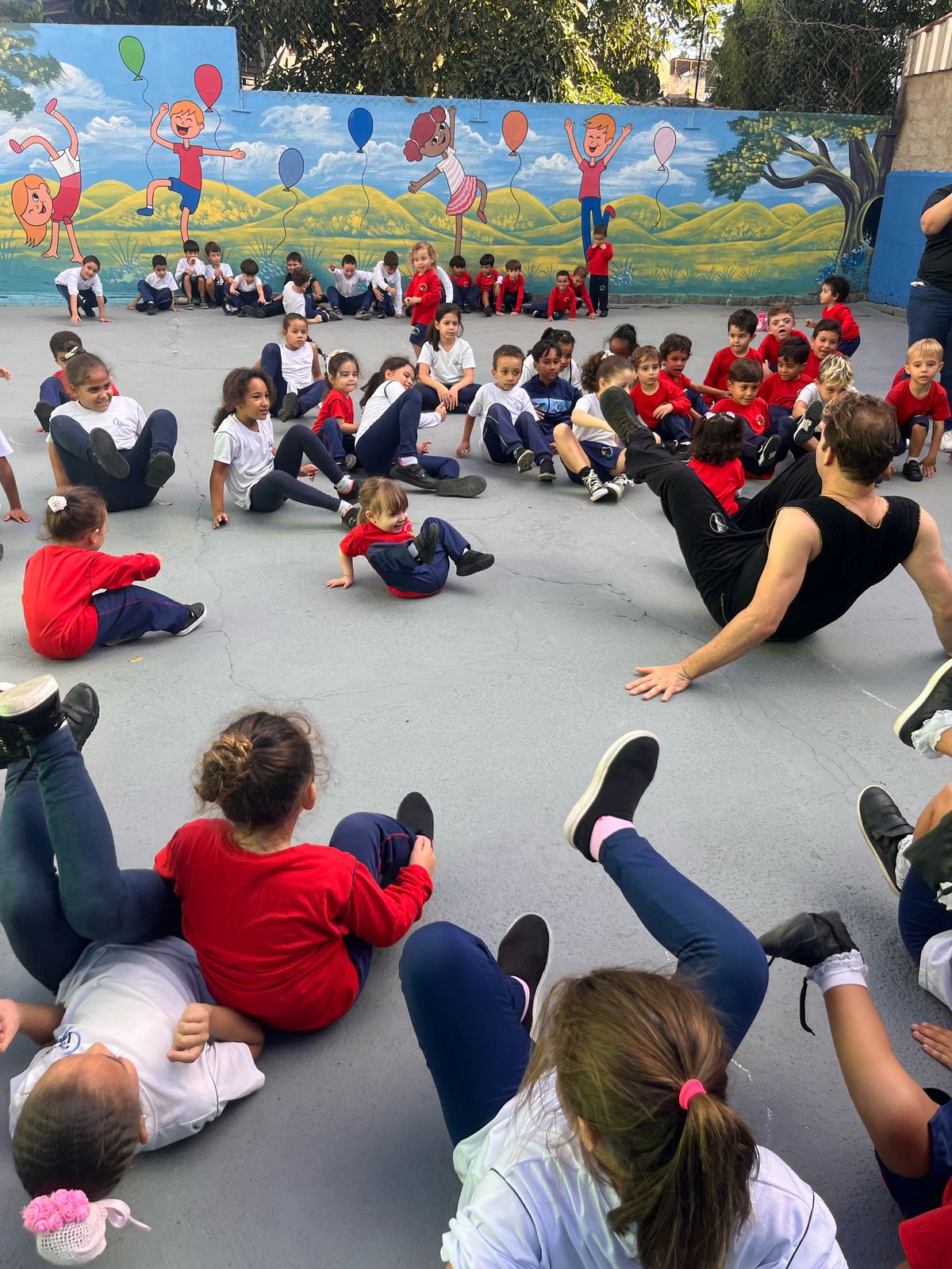 Vem dançar com a gente